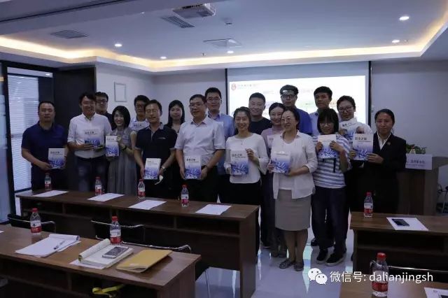 1656556365572084276.jpg 640 (9).jpg