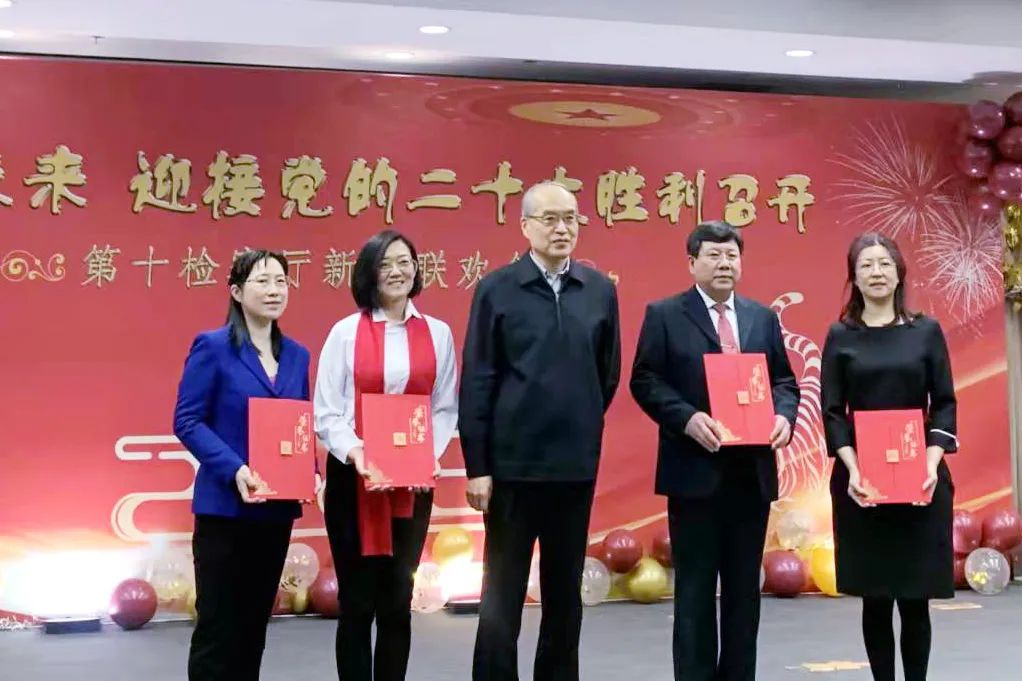 1658215357596009140.jpg 064.jpg