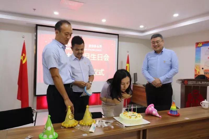 1658497149940042919.jpg js06.jpg