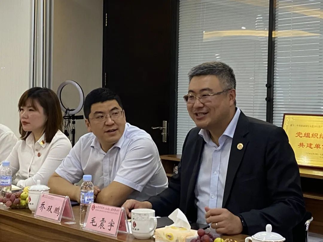 1659518400402022650.jpg j04.jpg