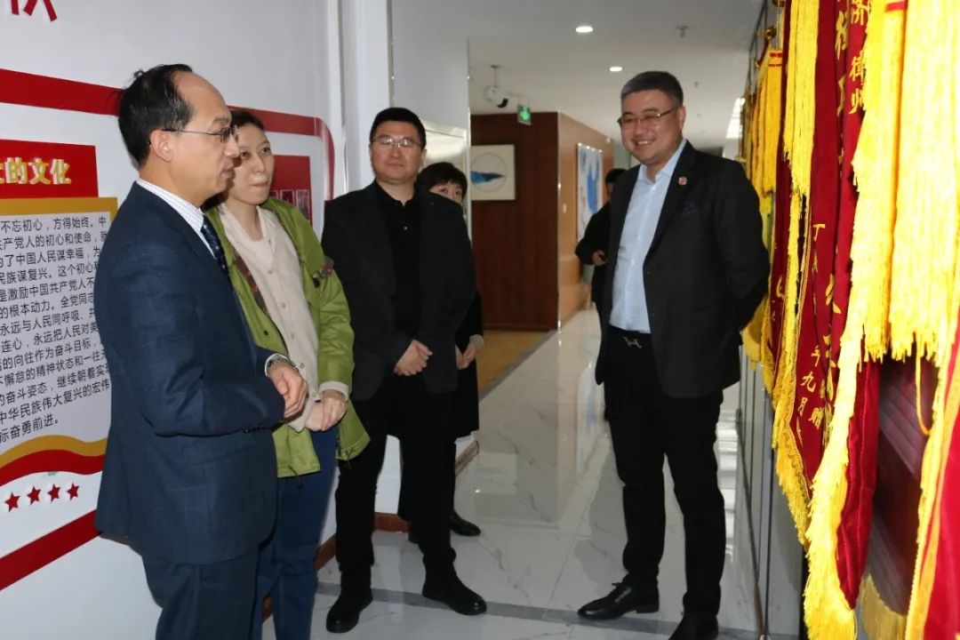 1659519936632094145.jpg b02.jpg