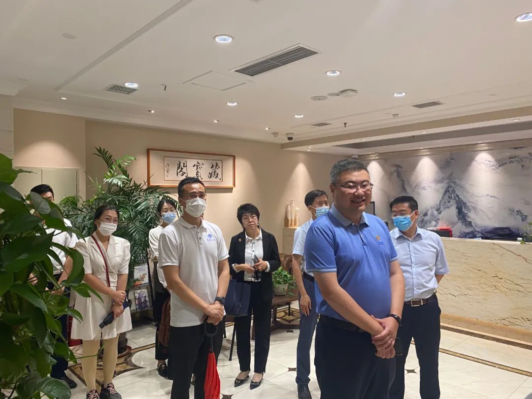 1659675304915060547.jpg 02.jpg