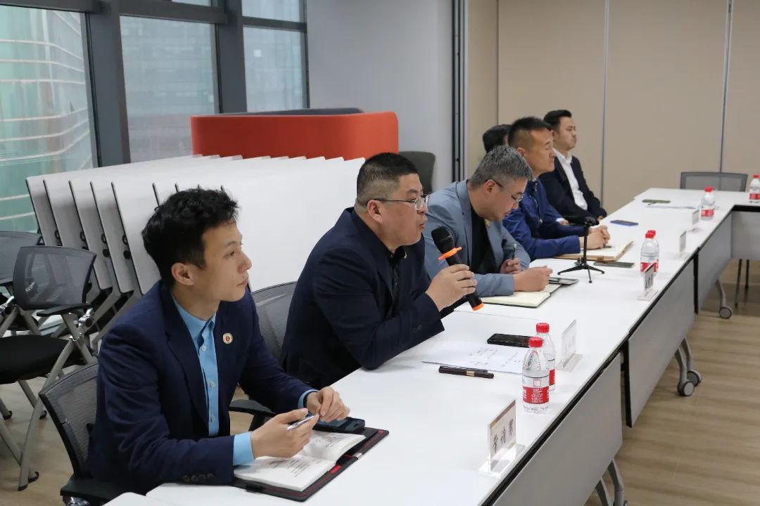 1683768878580029459.jpg 02.jpg